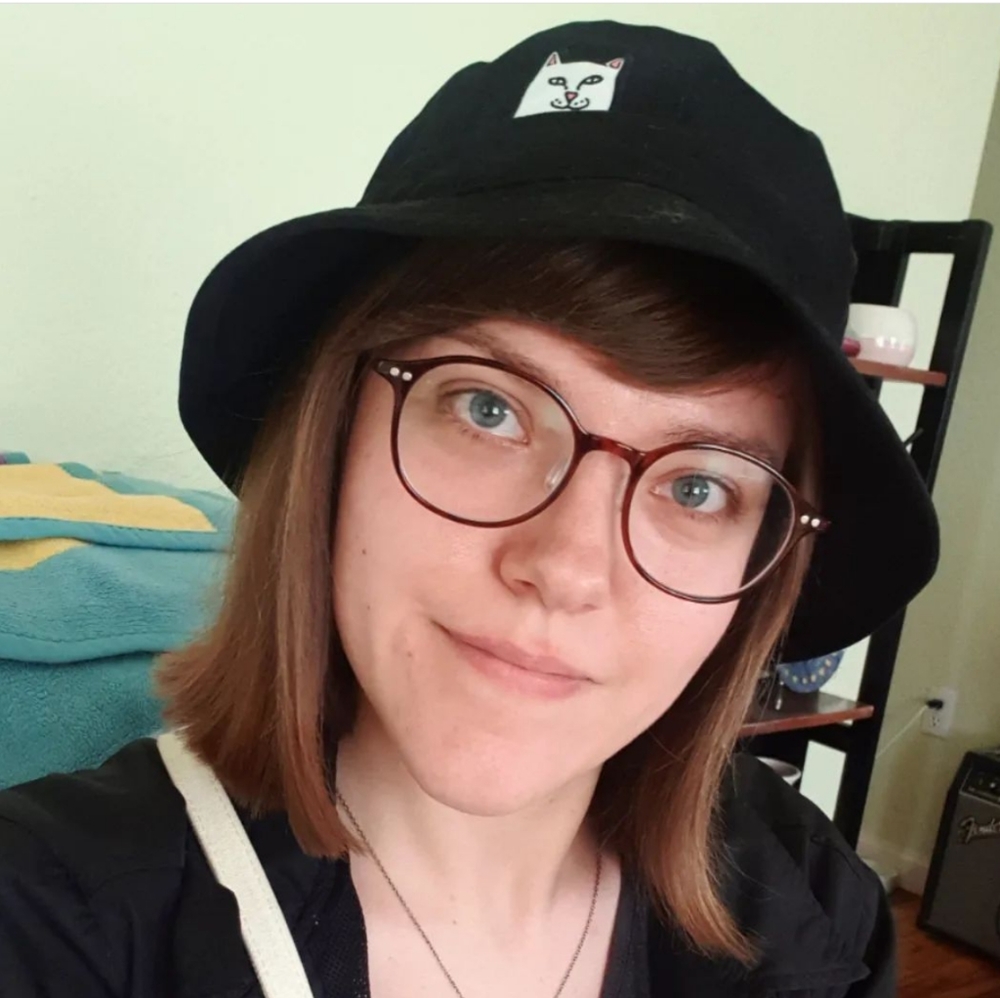 Meet your Posher, Lilian